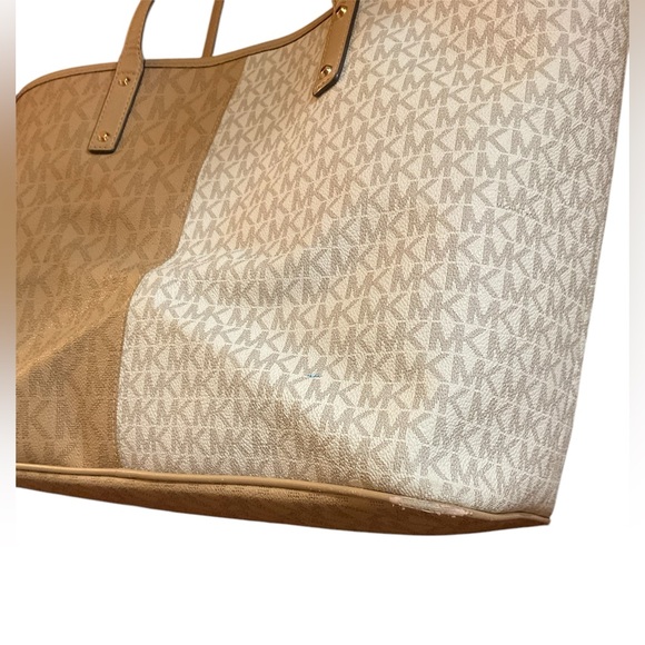 Michael Kors Tote - Picture 3 of 5